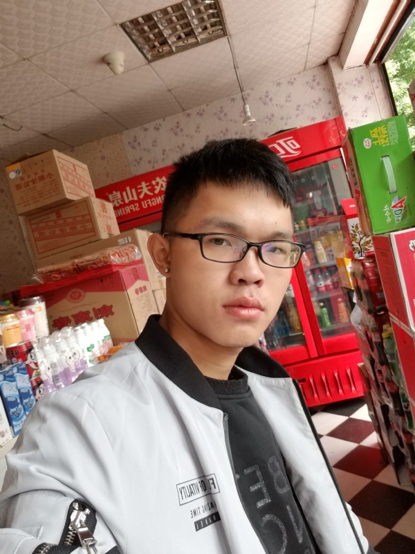 柒年的第一张照片--闽清征婚网