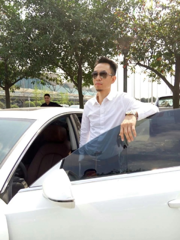 杨岳的第一张照片--闽清征婚网