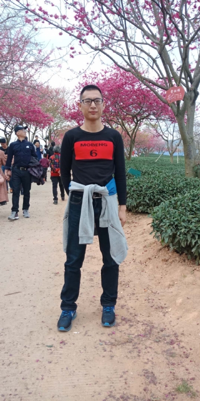 小梁的第二张照片--闽清征婚网