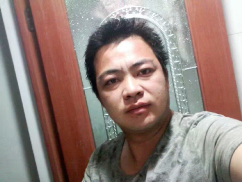 往事随风的第一张照片--闽清征婚网