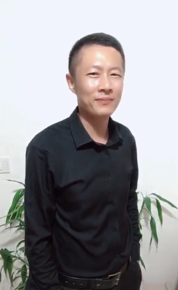 地huhi的第一张照片--闽清征婚网