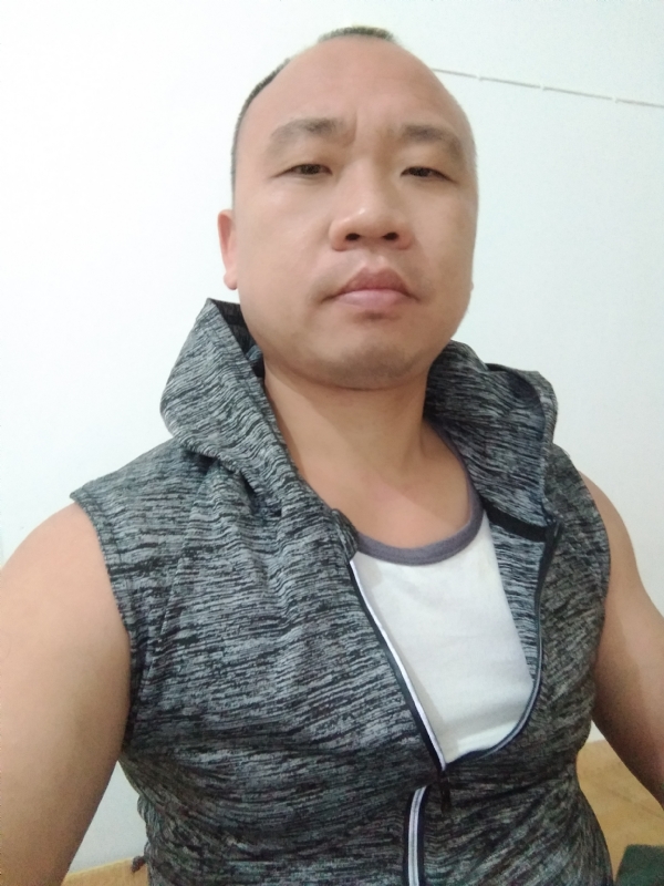 whm的第一张照片--闽清征婚网