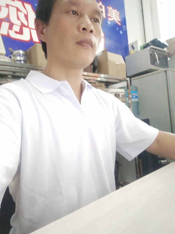 深蓝色的海的第一张照片--闽清征婚网