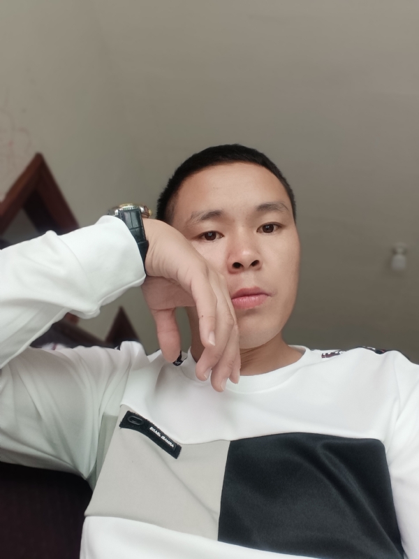 冷漠的第一张照片--闽清征婚网