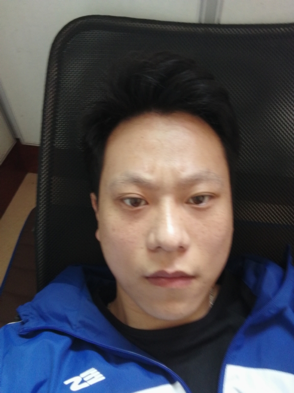 爱上的感觉的第一张照片--闽清征婚网