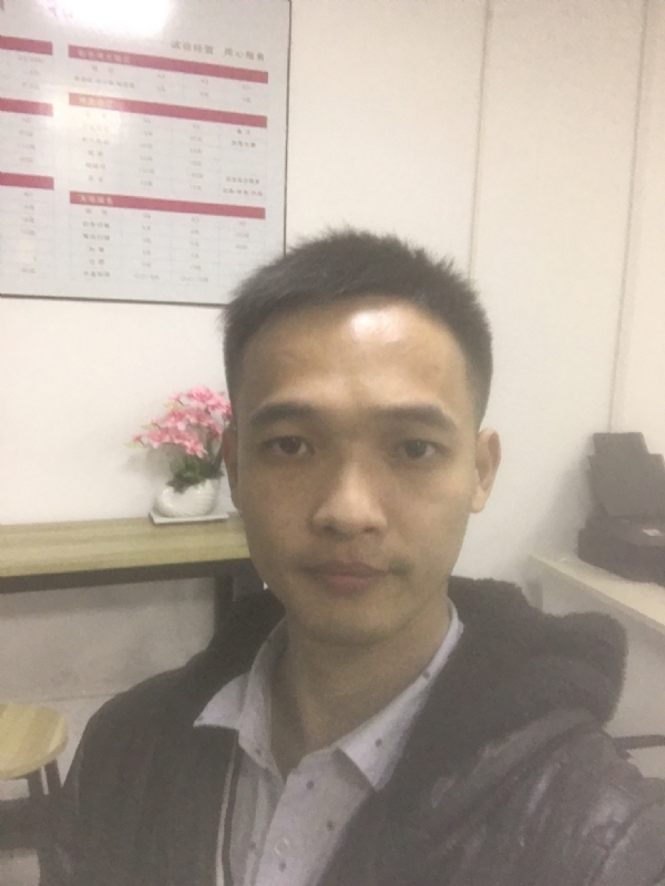 法律人小陈的第一张照片--闽清征婚网