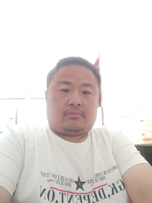 流星隐爱的第一张照片--闽清征婚网