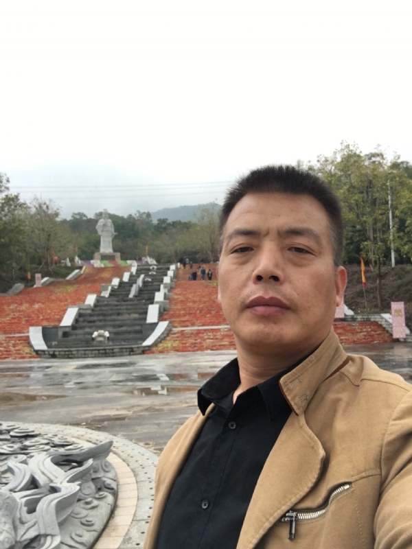 开心的松鼠的第一张照片--闽清征婚网